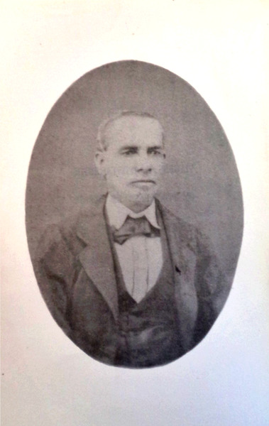 sadacosta-1605pg035_2.jpg